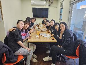 24/1 어르신들의 공간에 봄을 선물하다! "서비스에이스" 봉사단의 환경미화 봉사활동